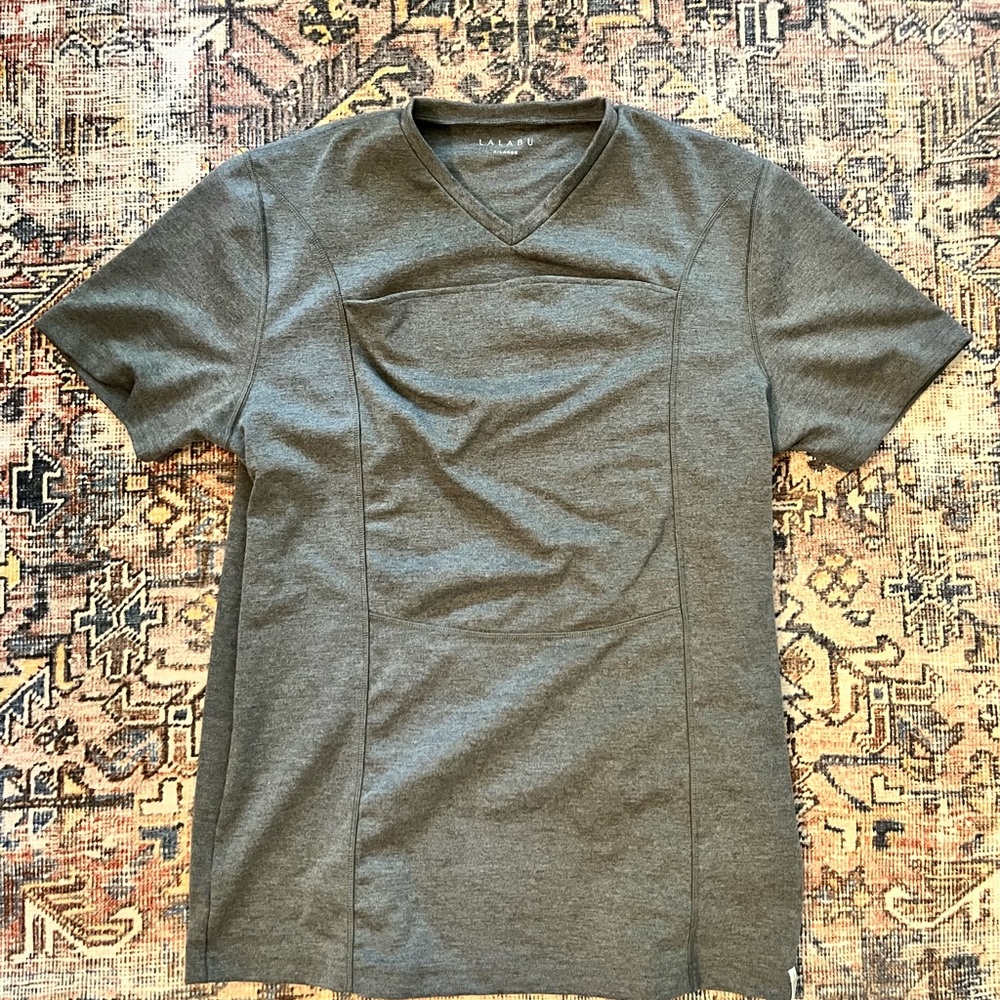 Lalabu Dad’s shirt. Used very lightly. Near perfect condition.